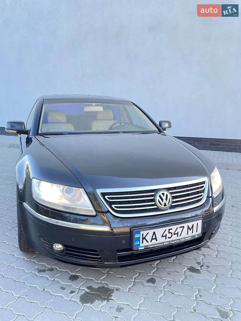 Volkswagen Phaeton, 2004