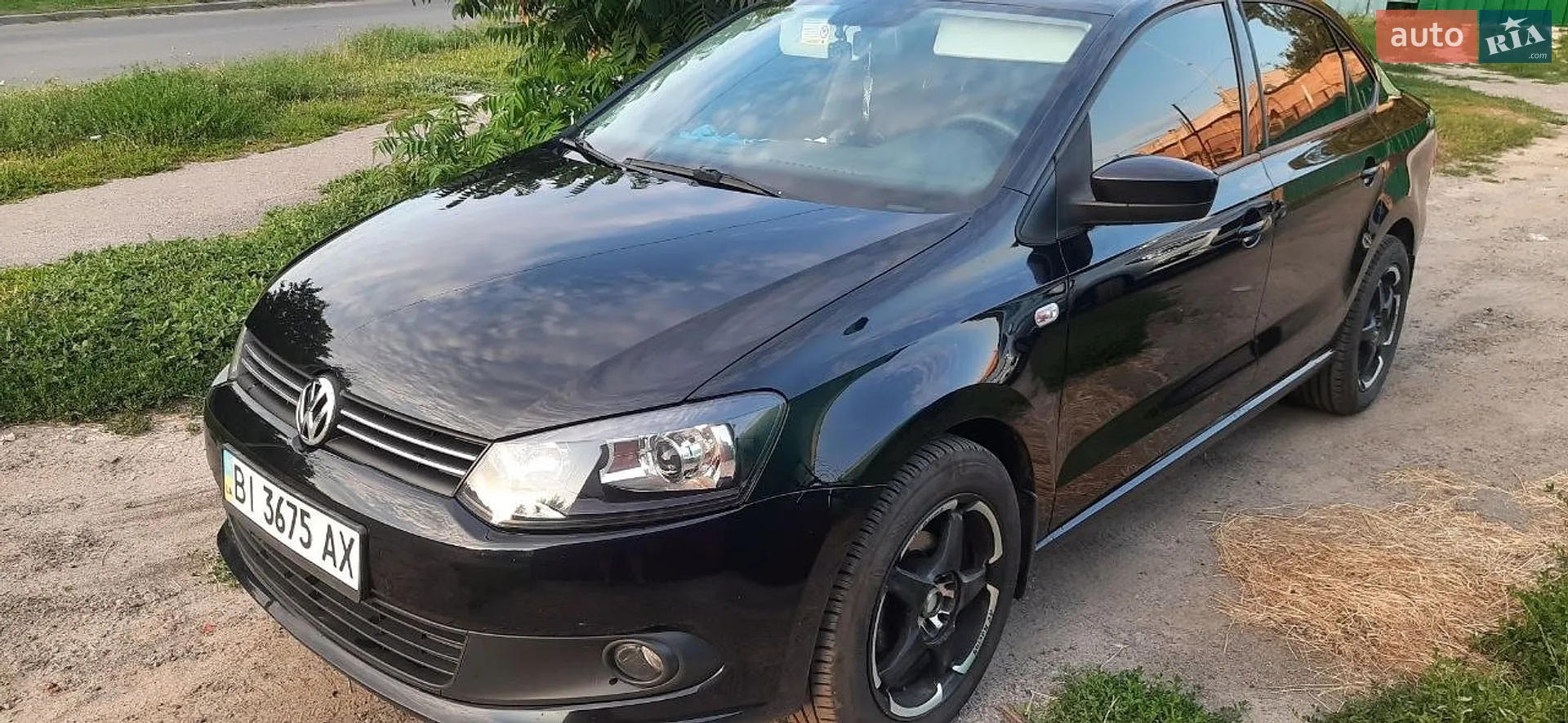 Volkswagen Polo 2011 — 1