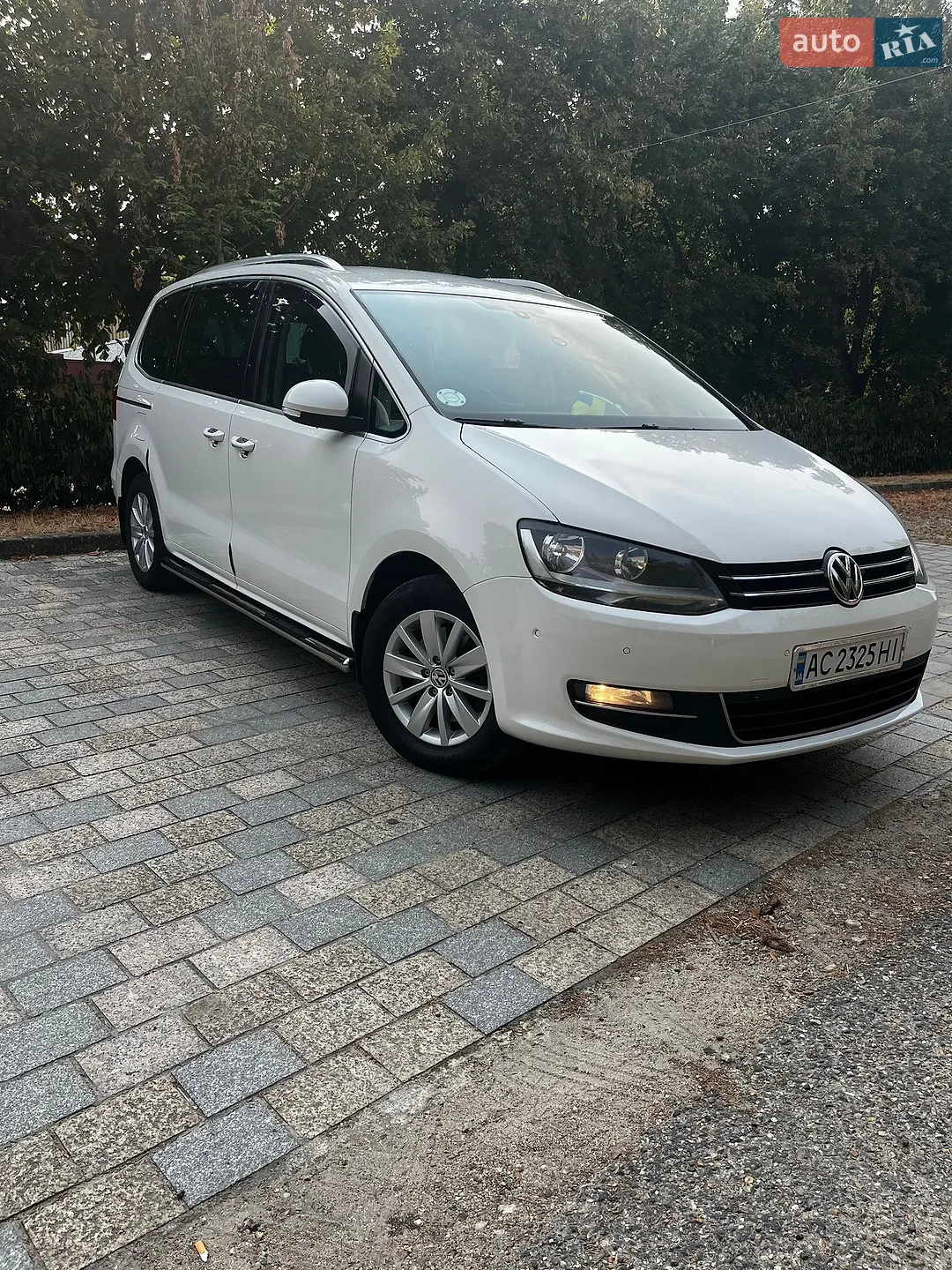 Volkswagen Sharan, 2011