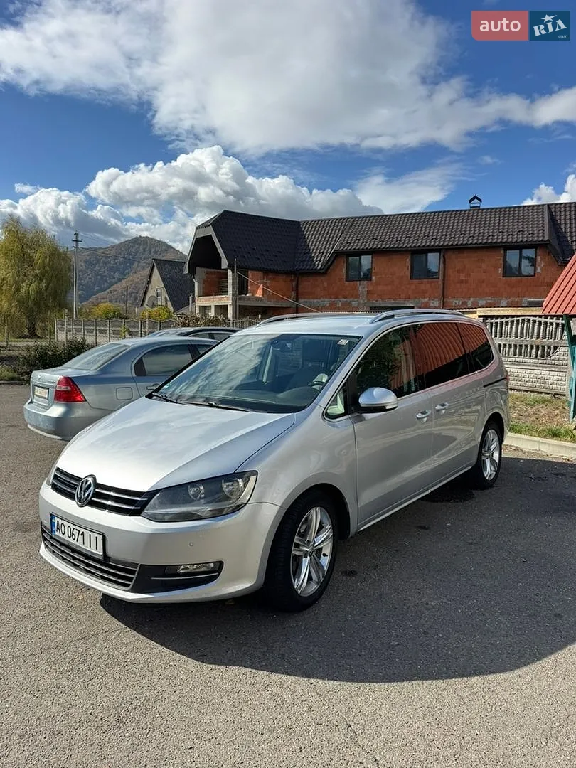 Volkswagen Sharan, 2011