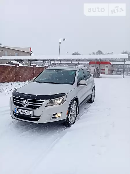 Volkswagen Tiguan, 2009