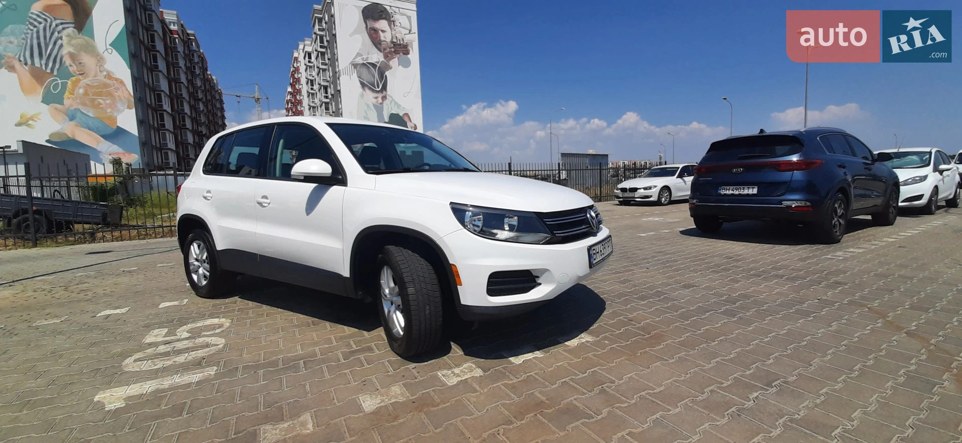 Volkswagen Tiguan, 2011