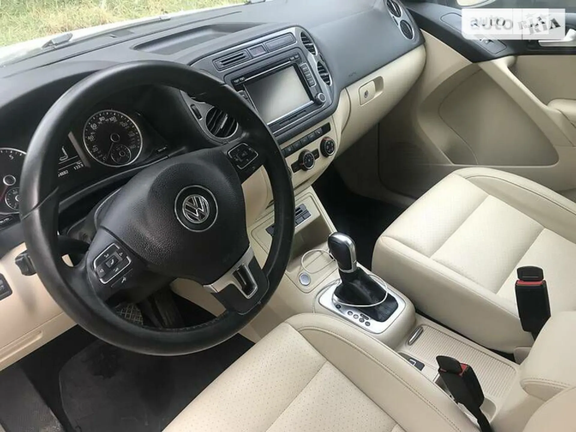 Volkswagen Tiguan, 2012