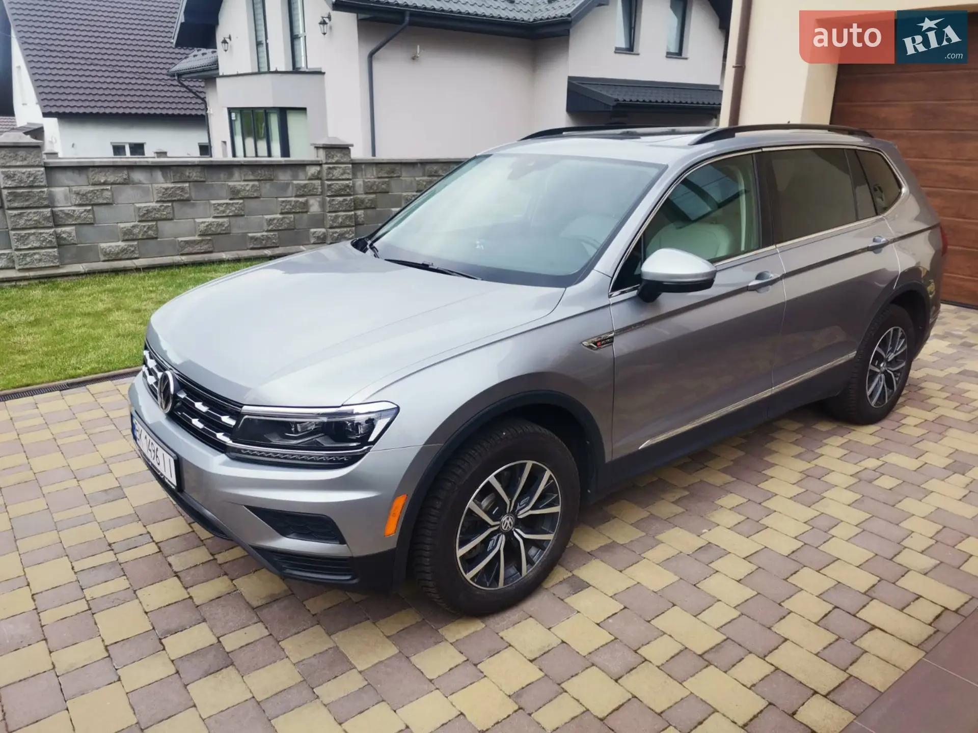 Volkswagen Tiguan, 2020