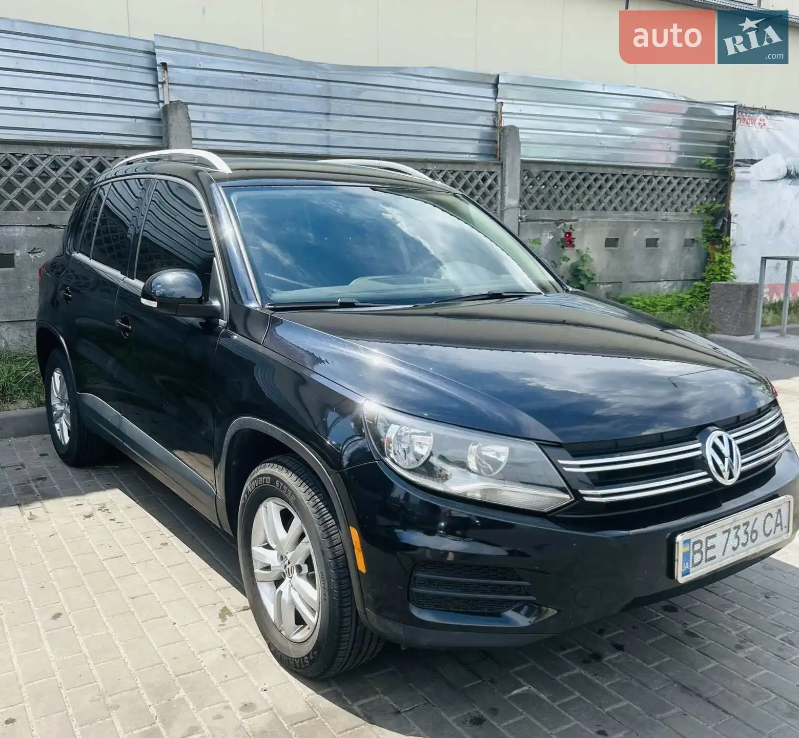 Volkswagen Tiguan, 2011