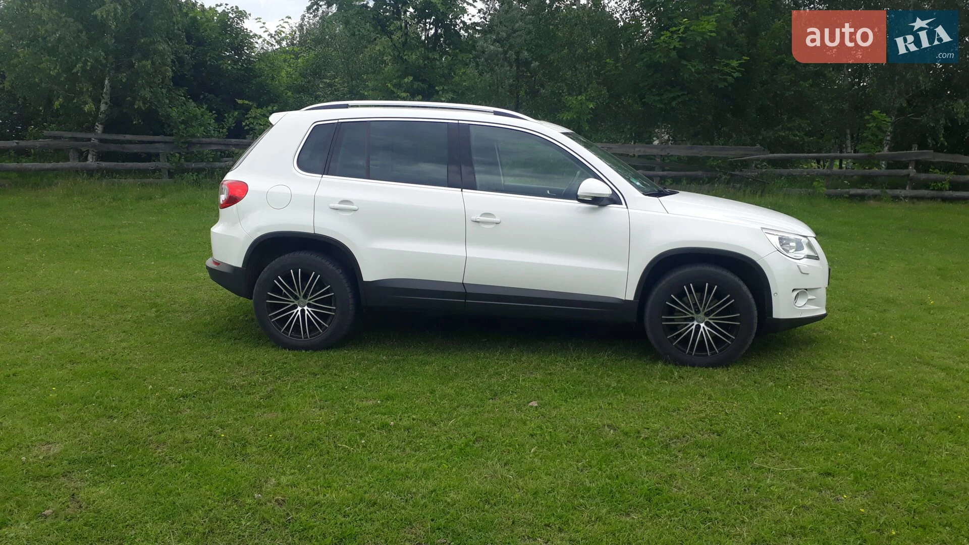 Volkswagen Tiguan, 2010