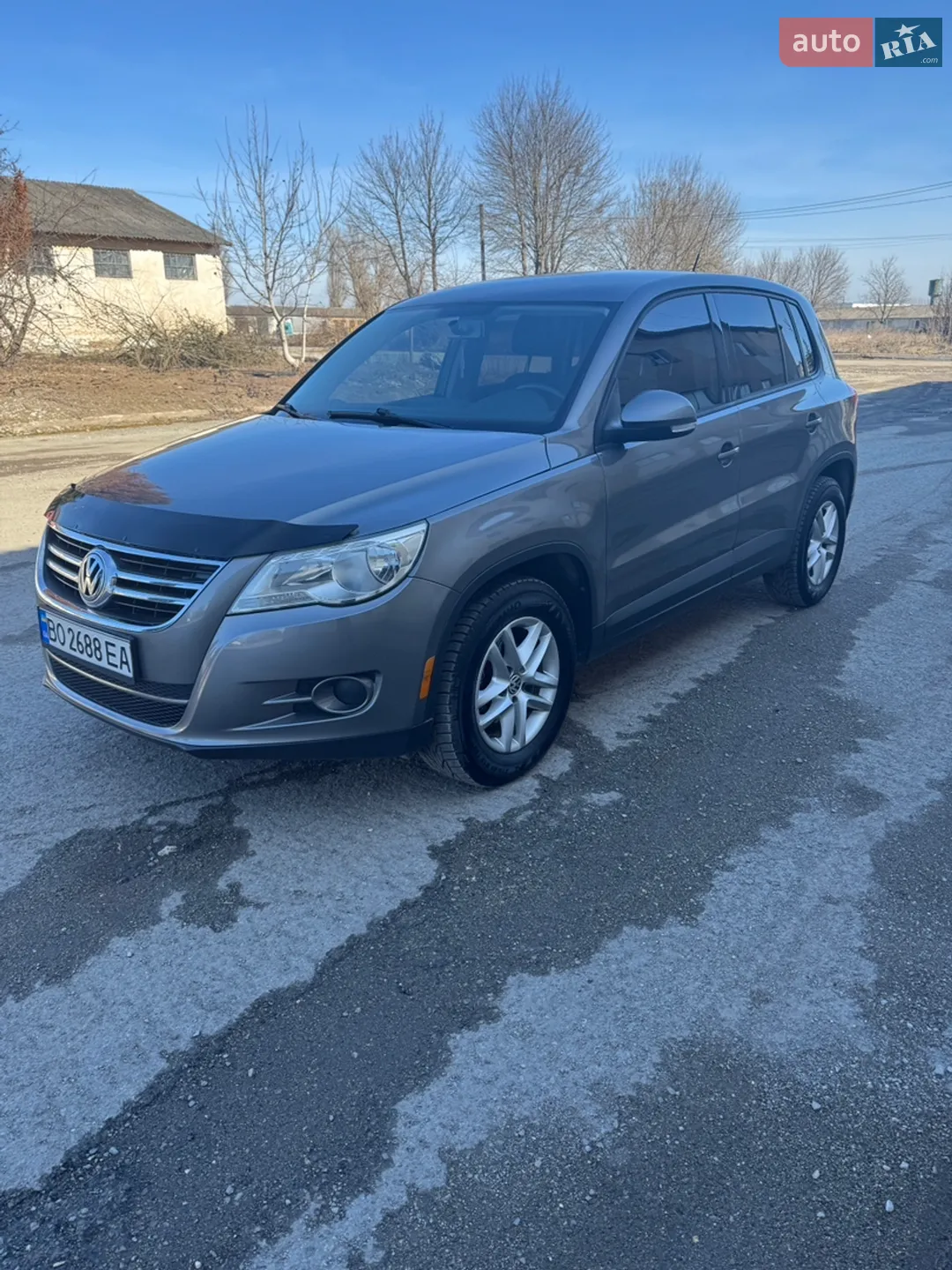 Volkswagen Tiguan, 2011