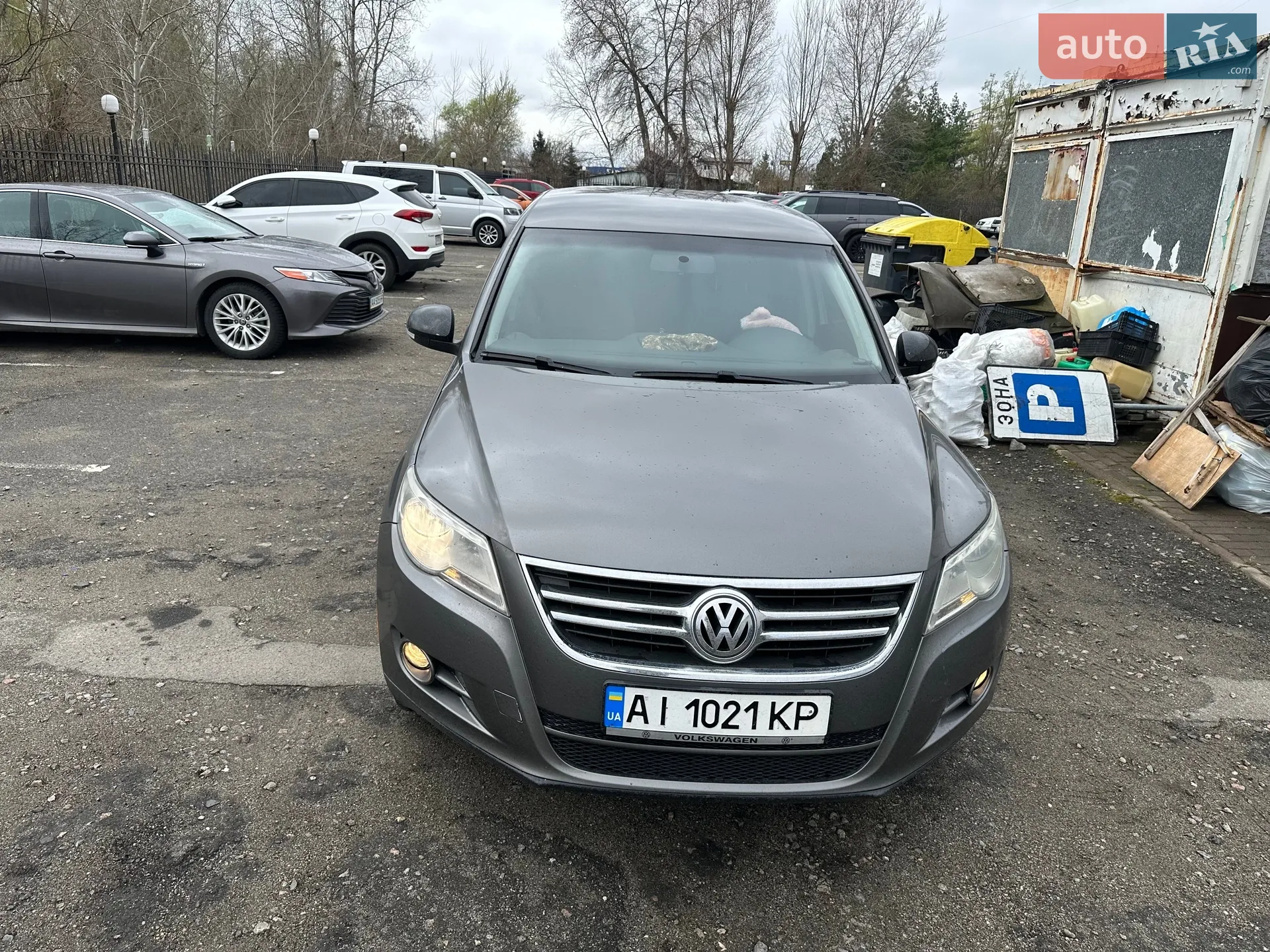 Volkswagen Tiguan, 2011
