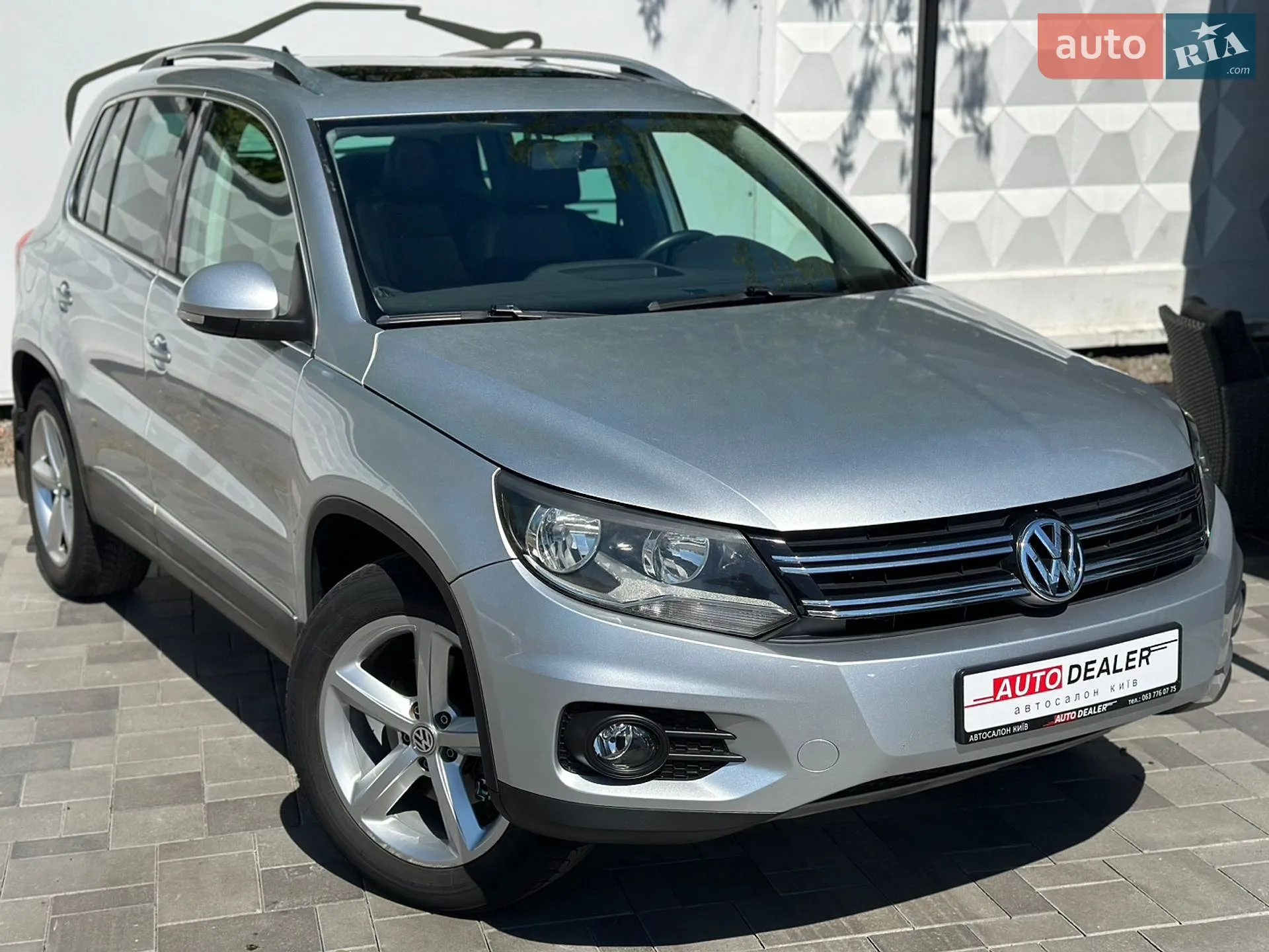 Volkswagen Tiguan, 2012