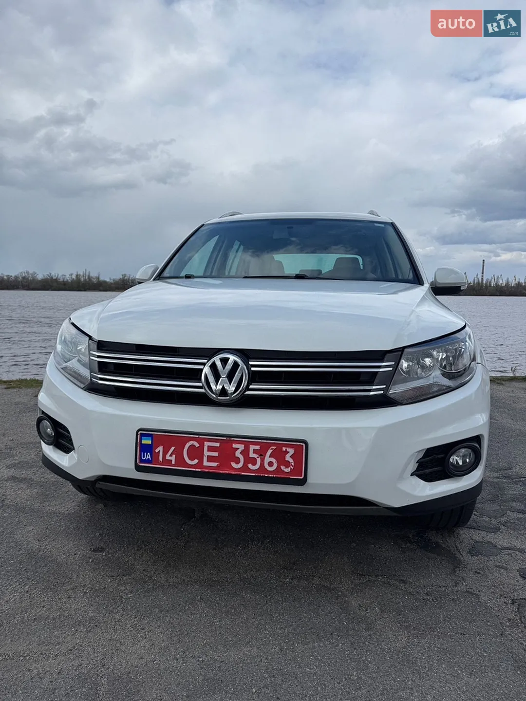 Volkswagen Tiguan, 2015
