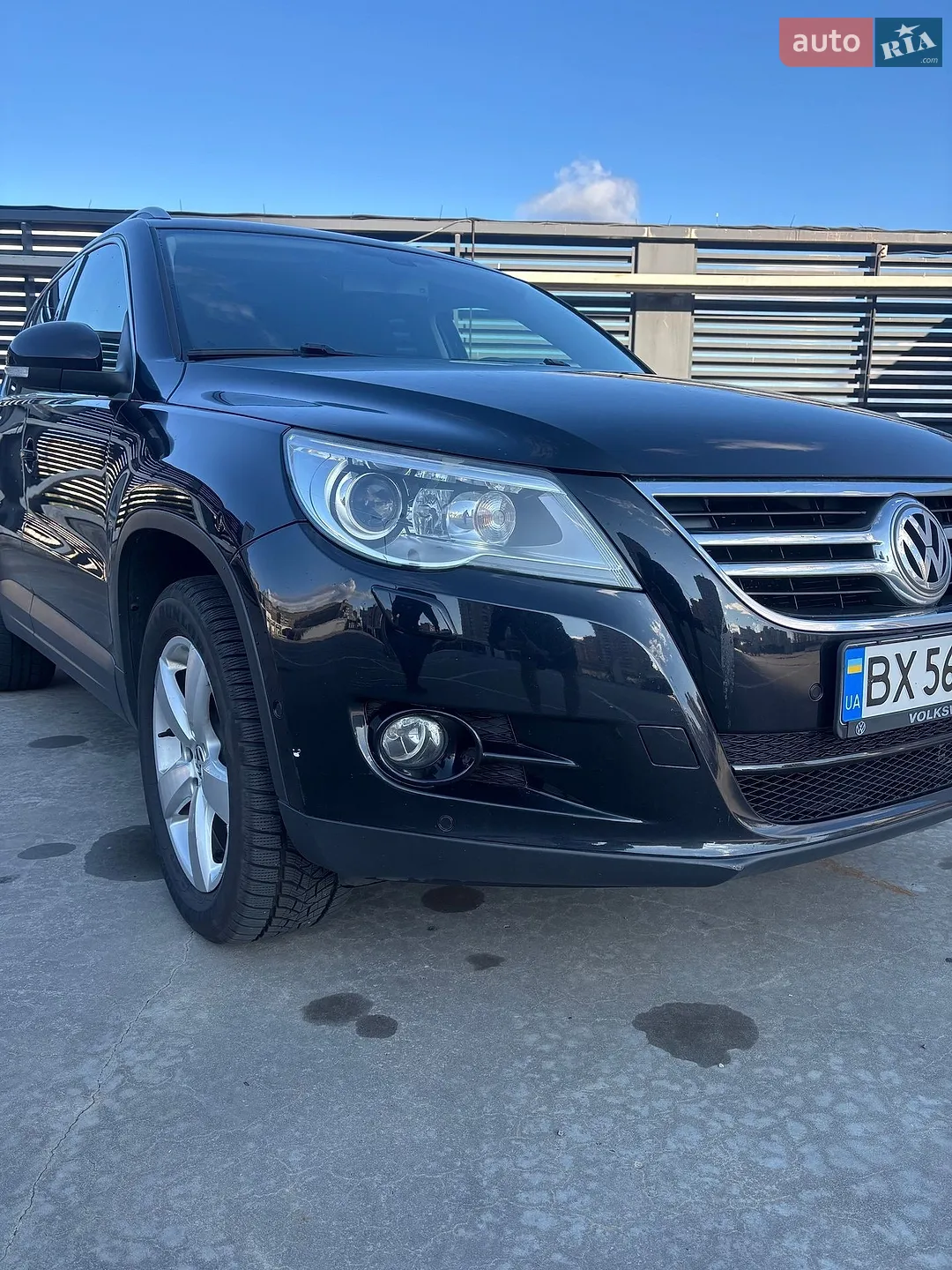 Volkswagen Tiguan, 2011