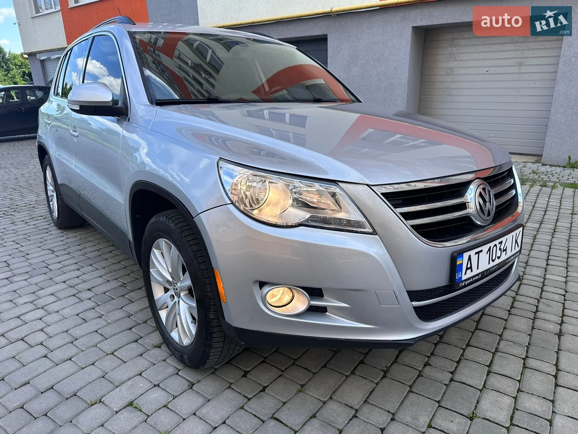 Volkswagen Tiguan, 2010