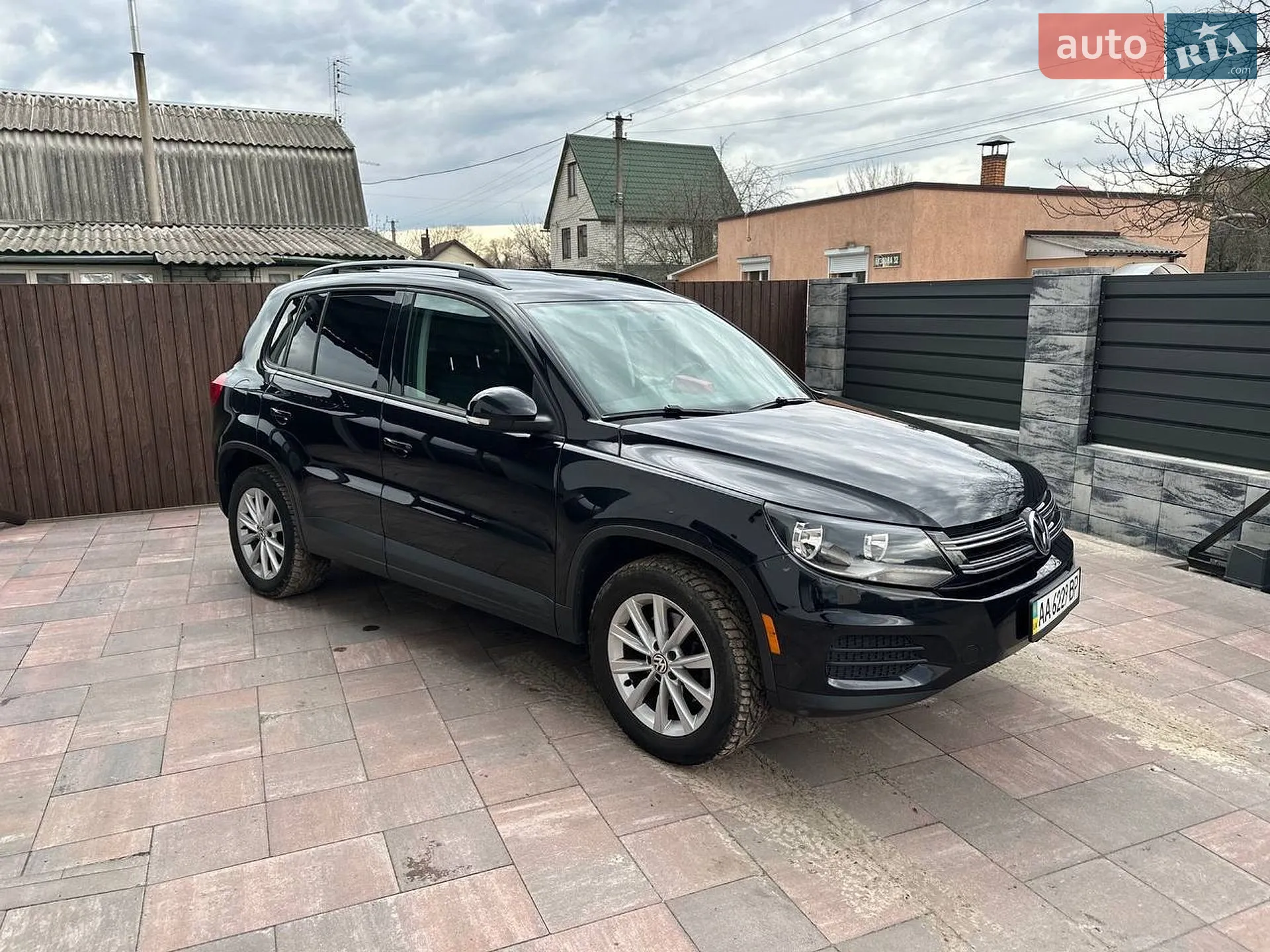 Volkswagen Tiguan 2017 — 1