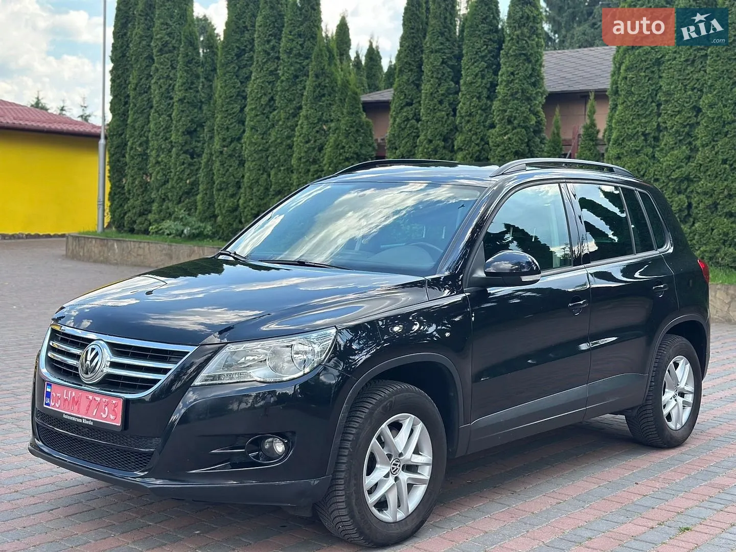 Volkswagen Tiguan, 2011