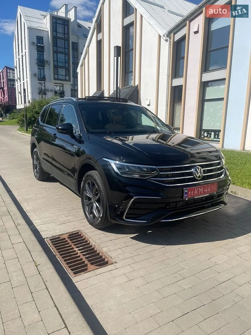 Volkswagen Tiguan, 2022