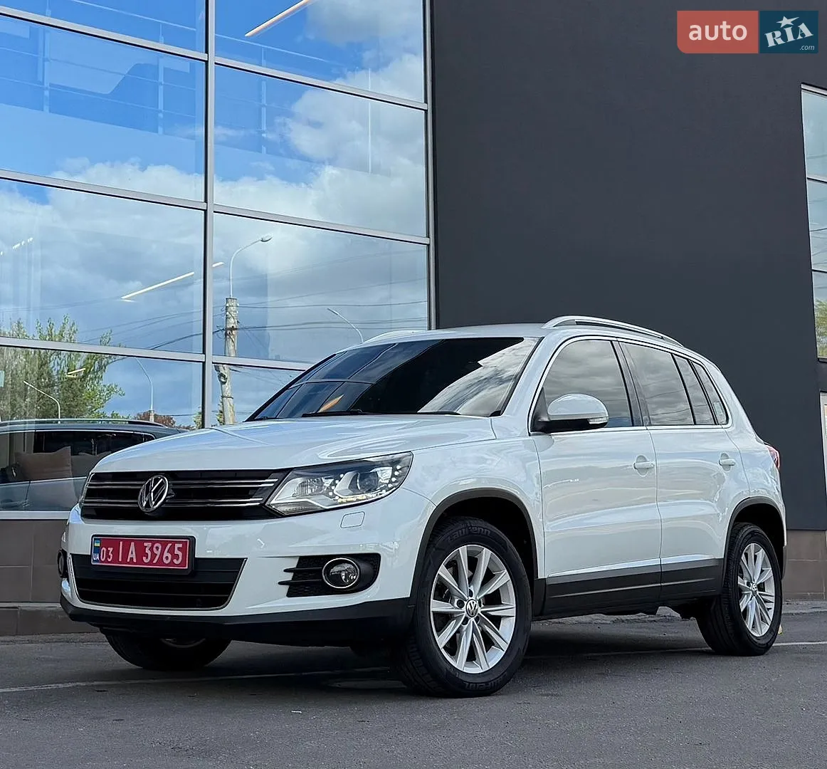 Volkswagen Tiguan, 2015