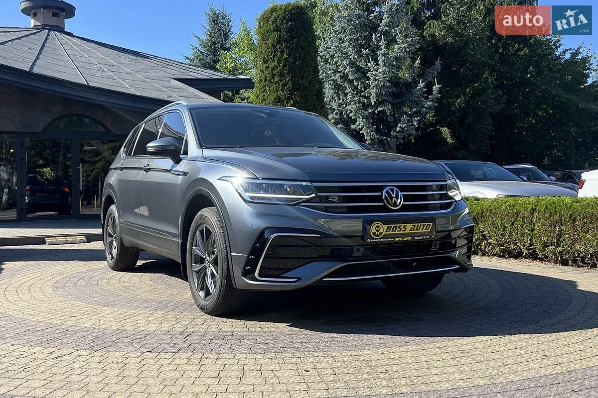 Volkswagen Tiguan, 2022