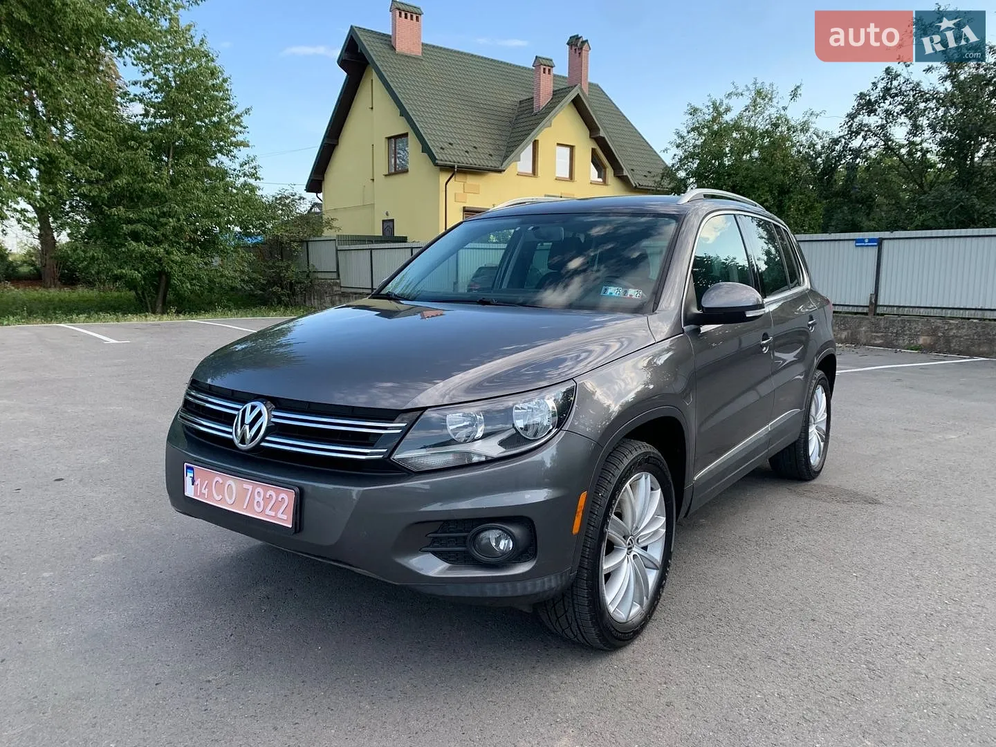 Volkswagen Tiguan, 2011