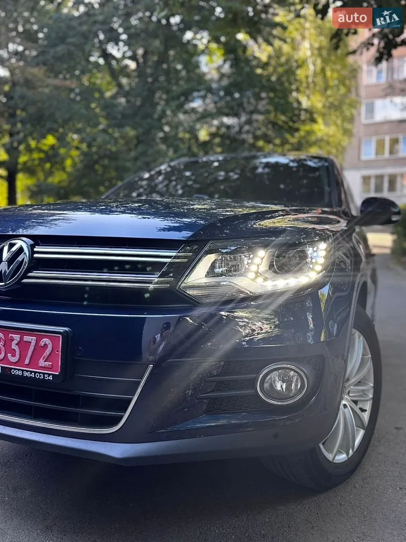 Volkswagen Tiguan, 2015