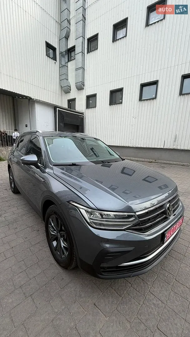 Volkswagen Tiguan, 2021