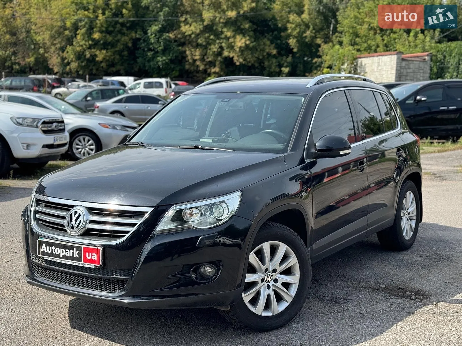 Volkswagen Tiguan, 2011
