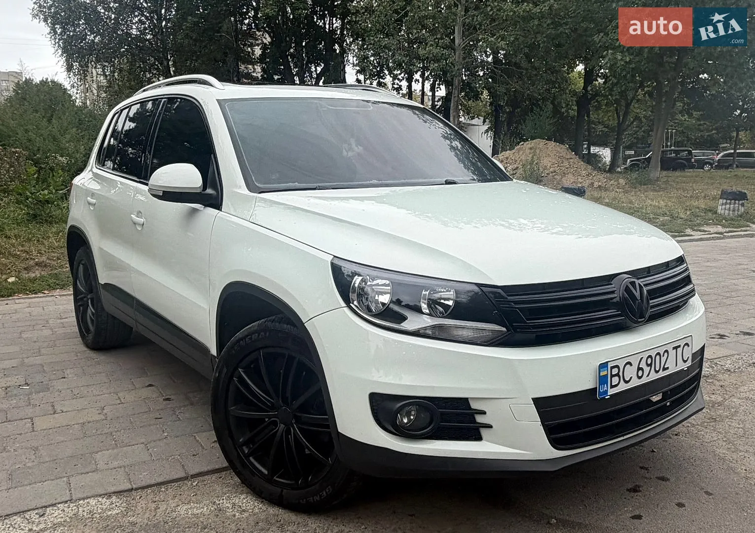 Volkswagen Tiguan, 2014