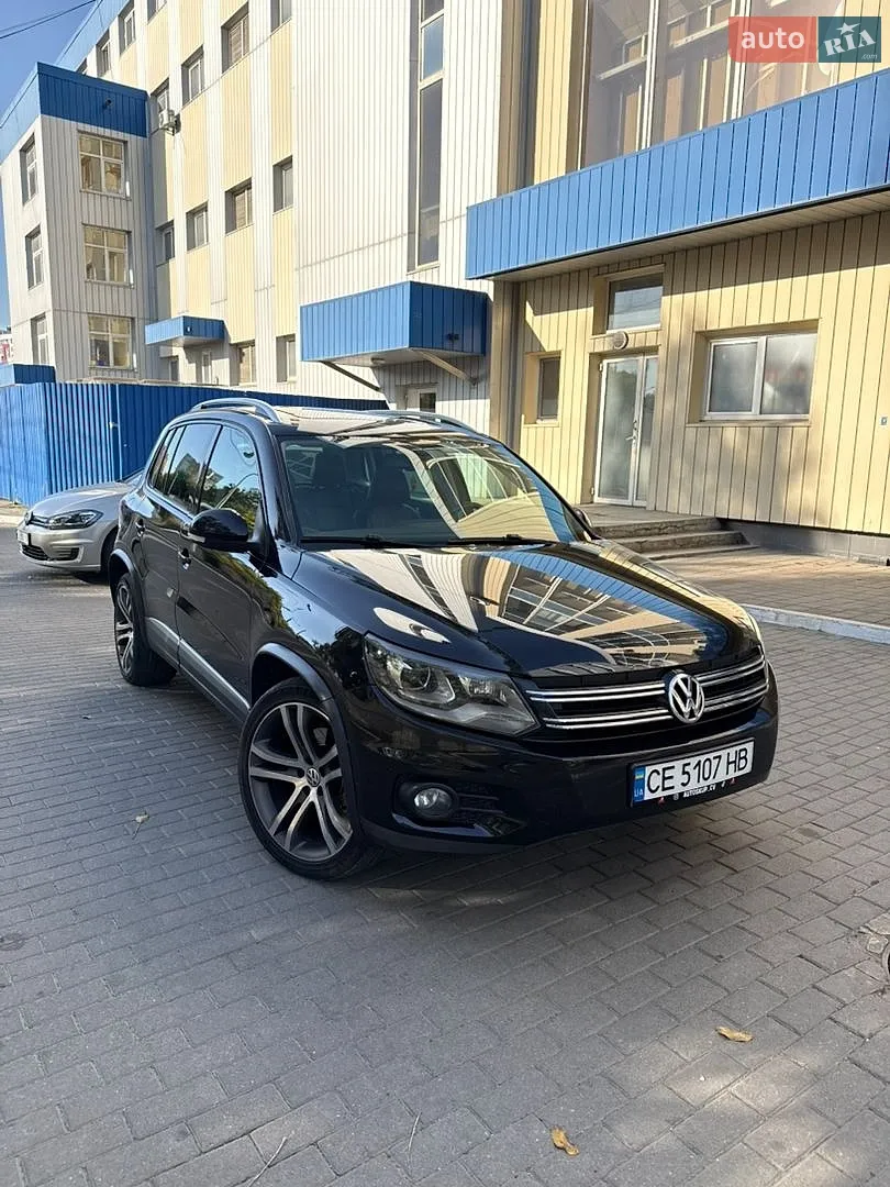 Volkswagen Tiguan, 2012