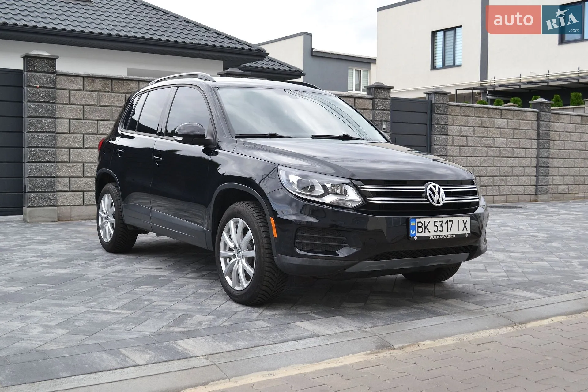Volkswagen Tiguan, 2015