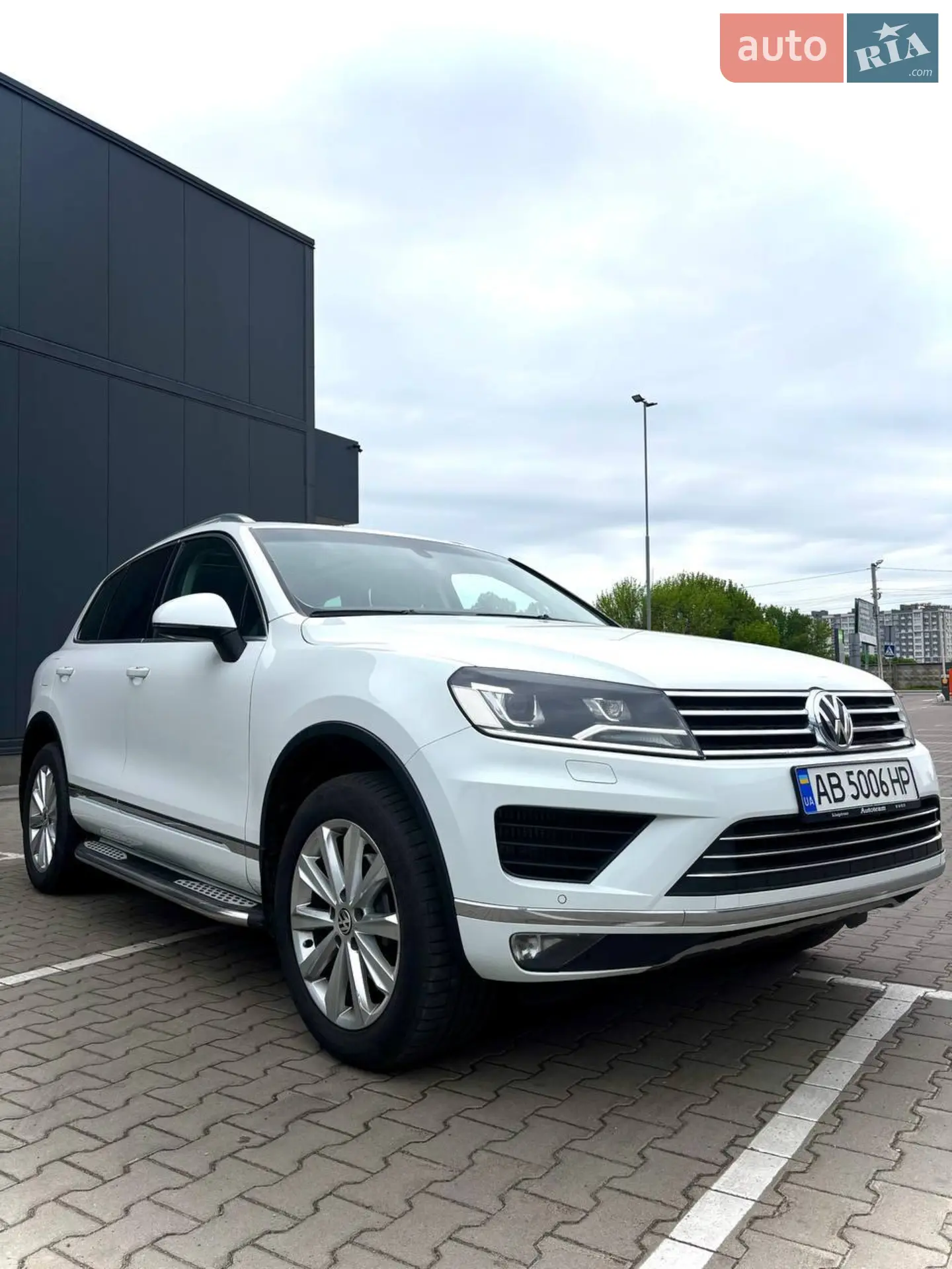 Volkswagen Touareg, 2015