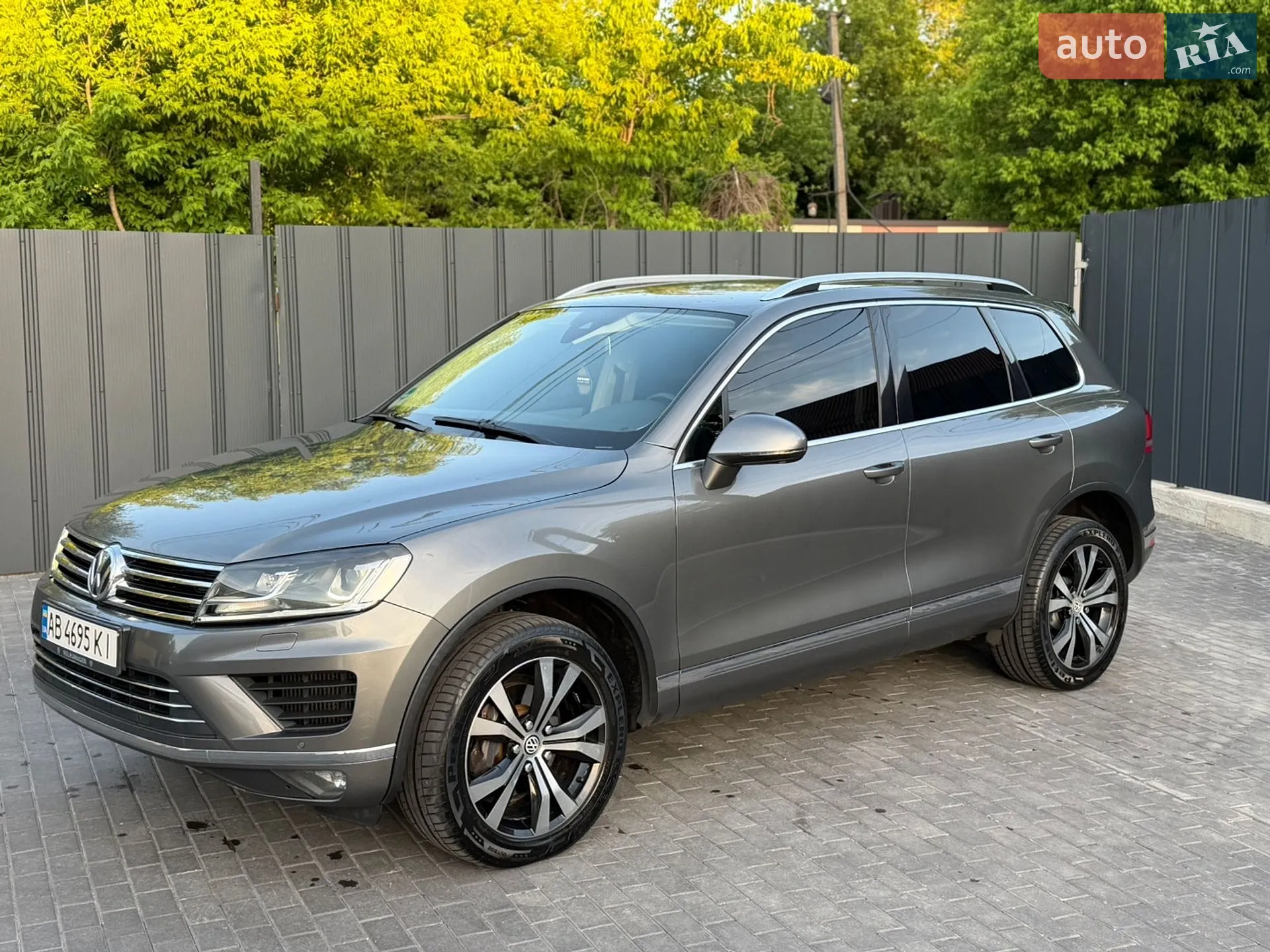 Volkswagen Touareg, 2015