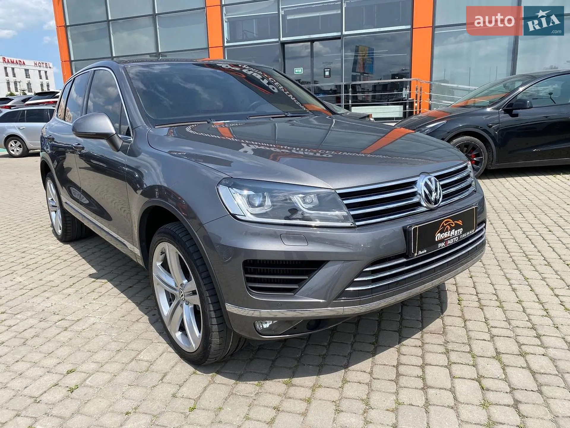 Volkswagen Touareg, 2015