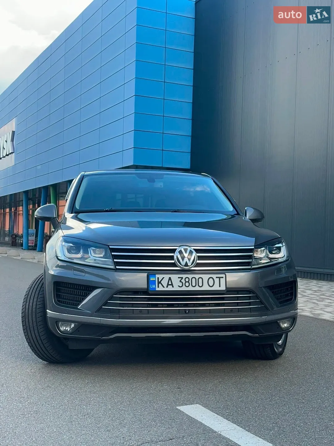 Volkswagen Touareg, 2015