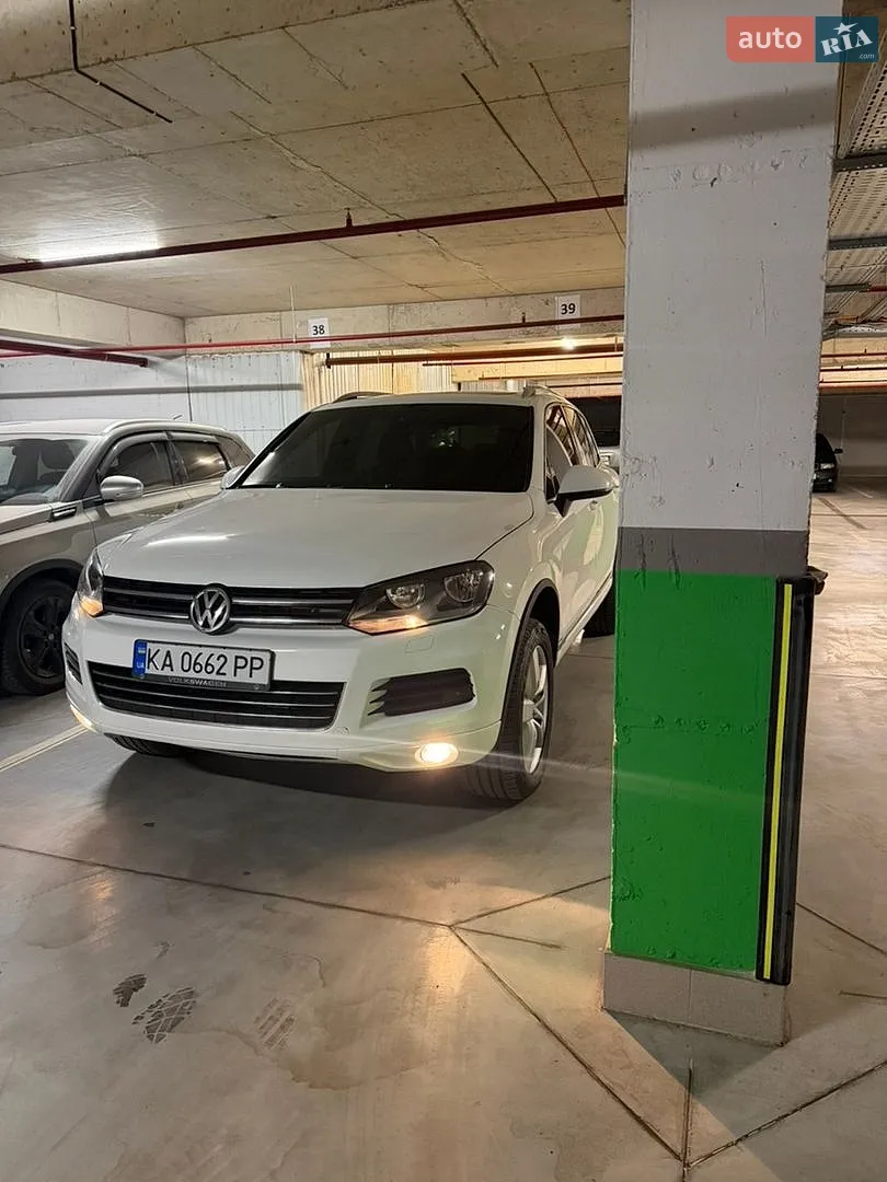 Volkswagen Touareg, 2012