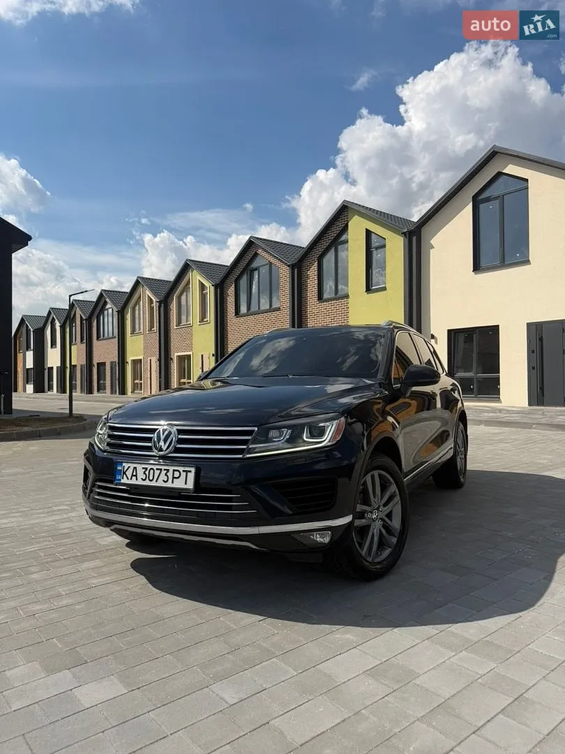 Volkswagen Touareg, 2015