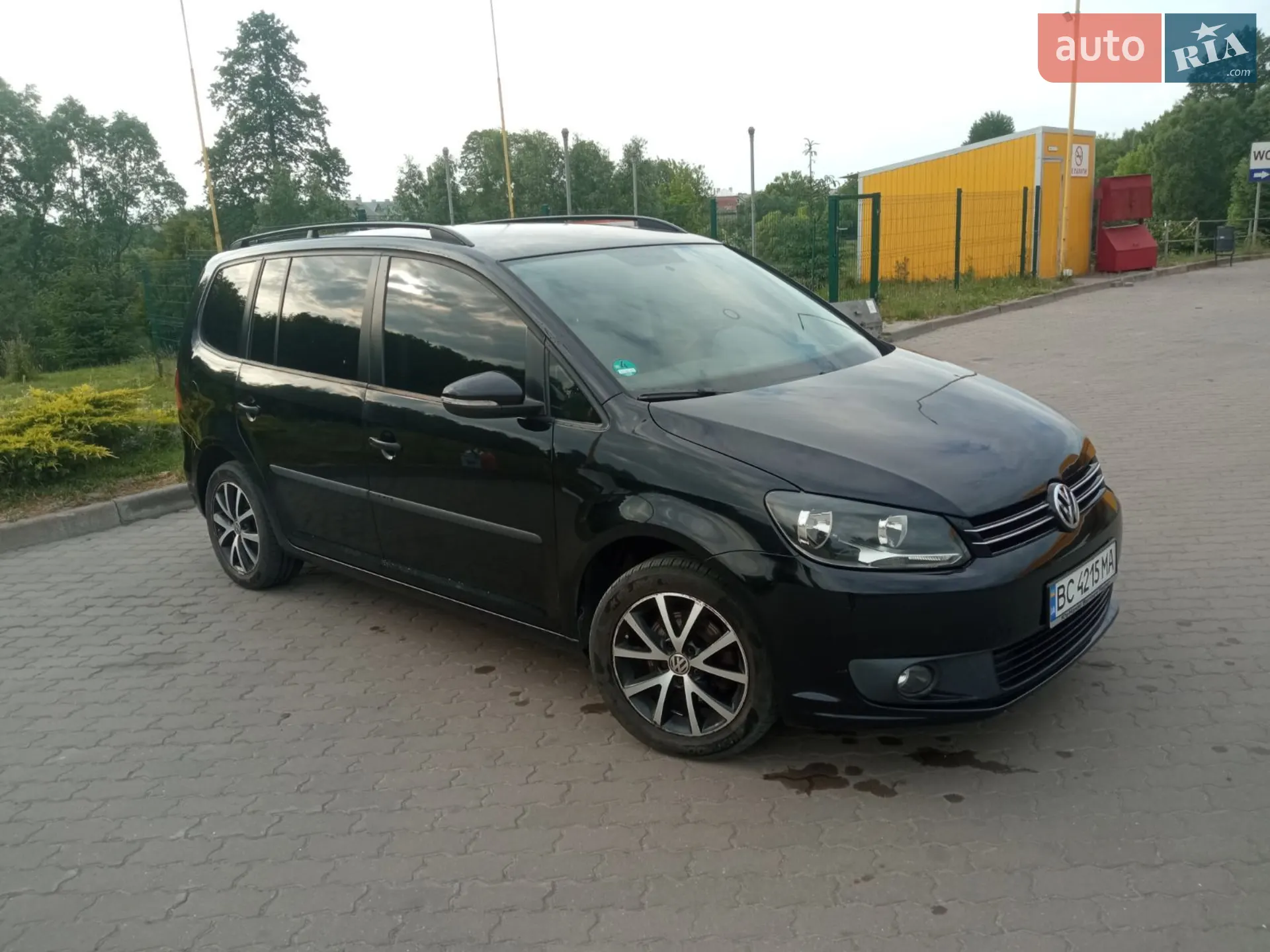 Volkswagen Touran, 2011