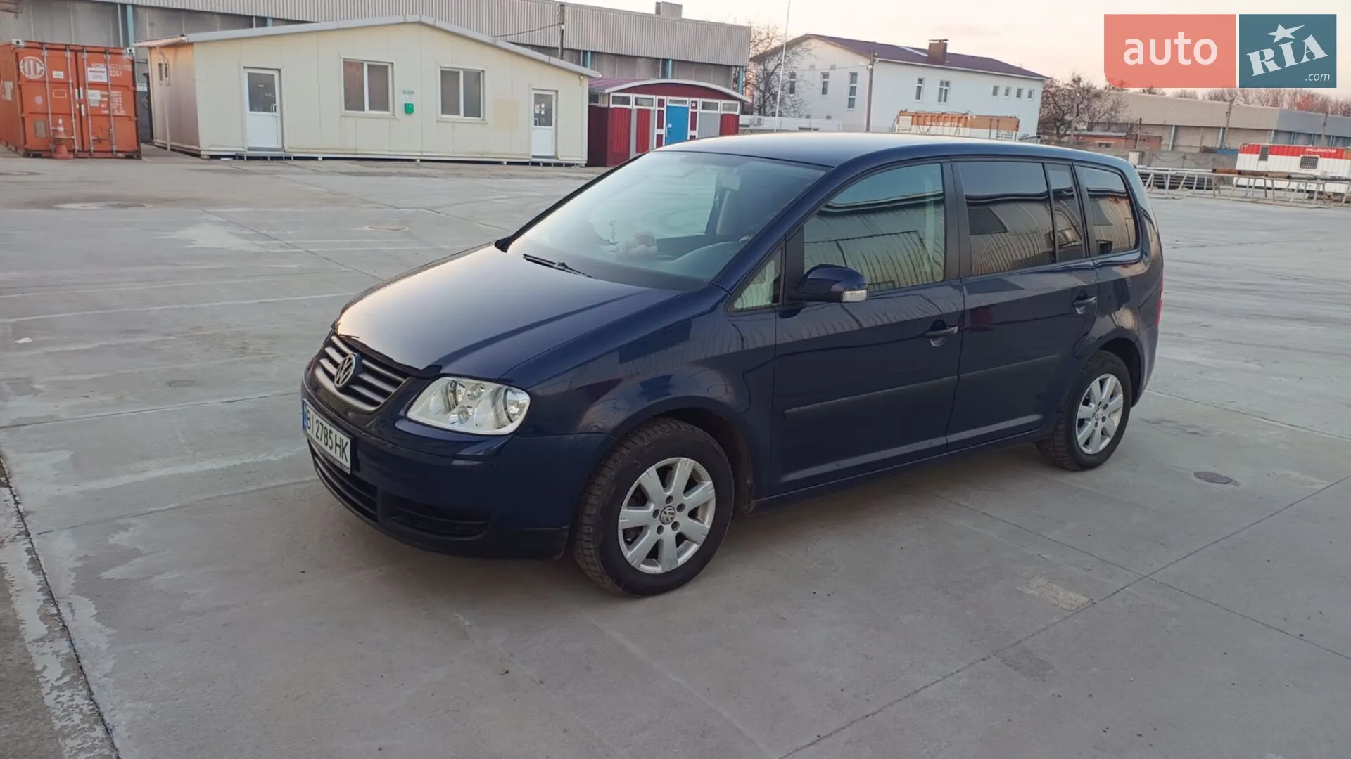 Volkswagen Touran, 2004