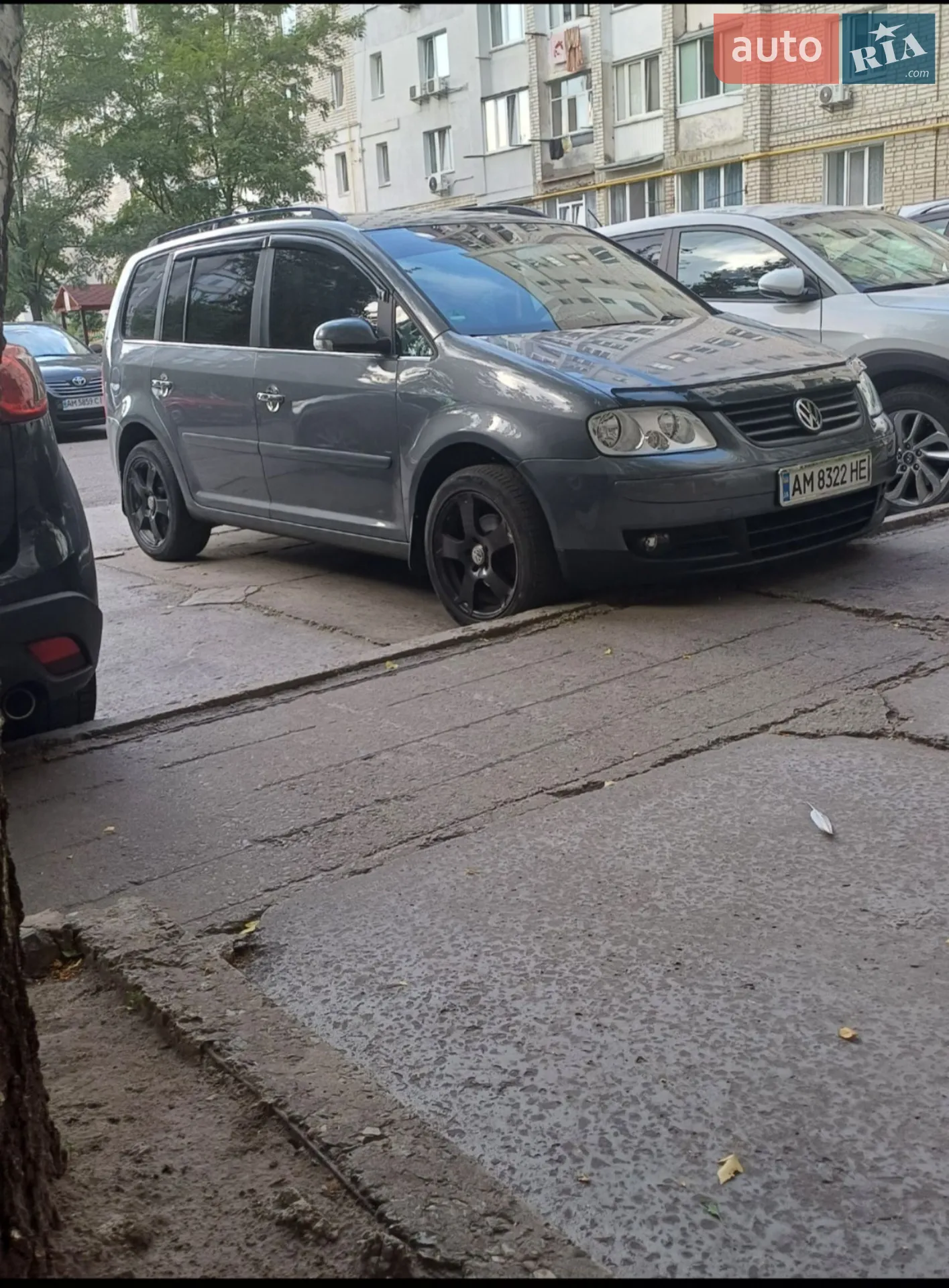 Volkswagen Touran, 2006