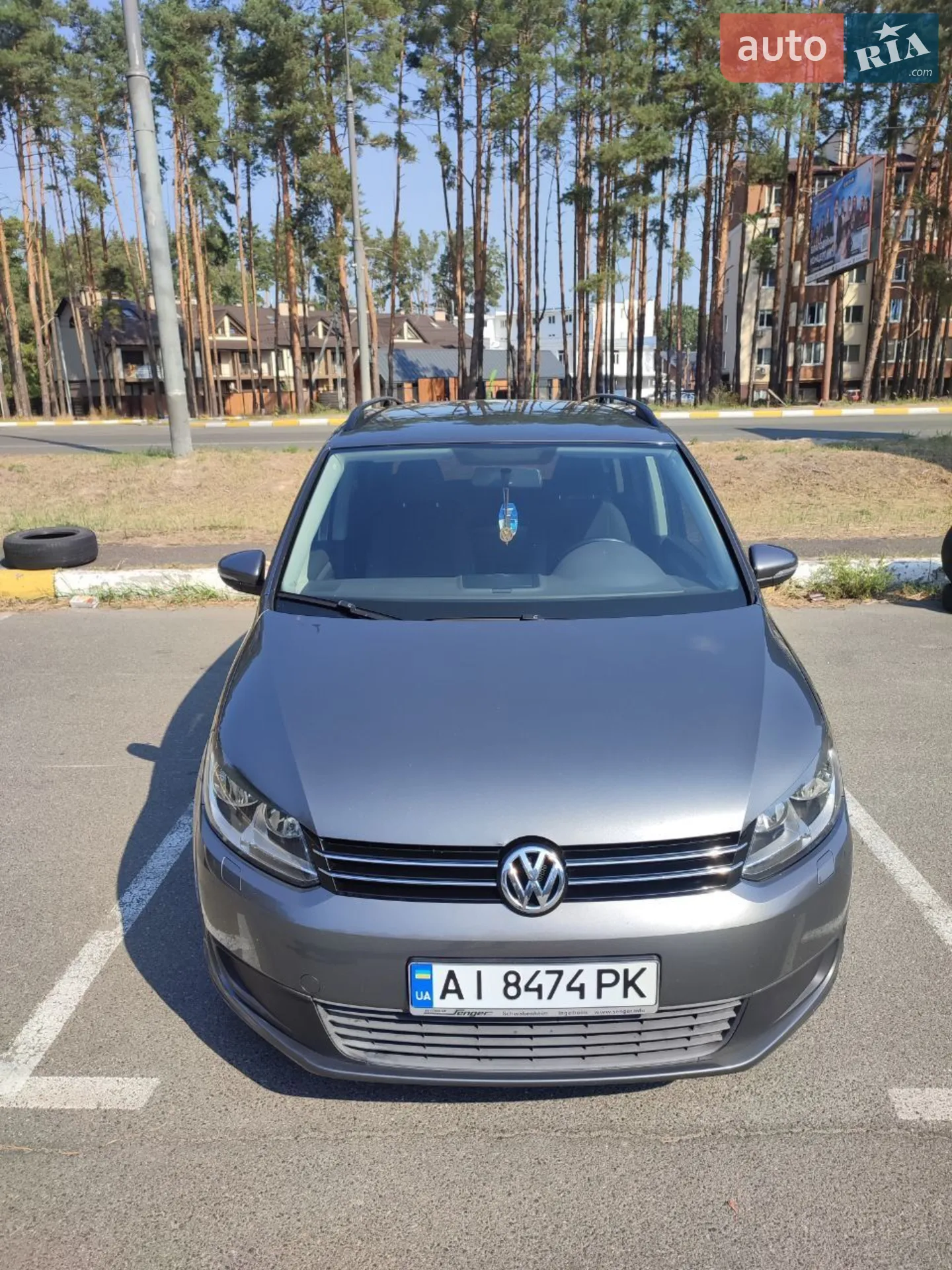 Volkswagen Touran, 2010