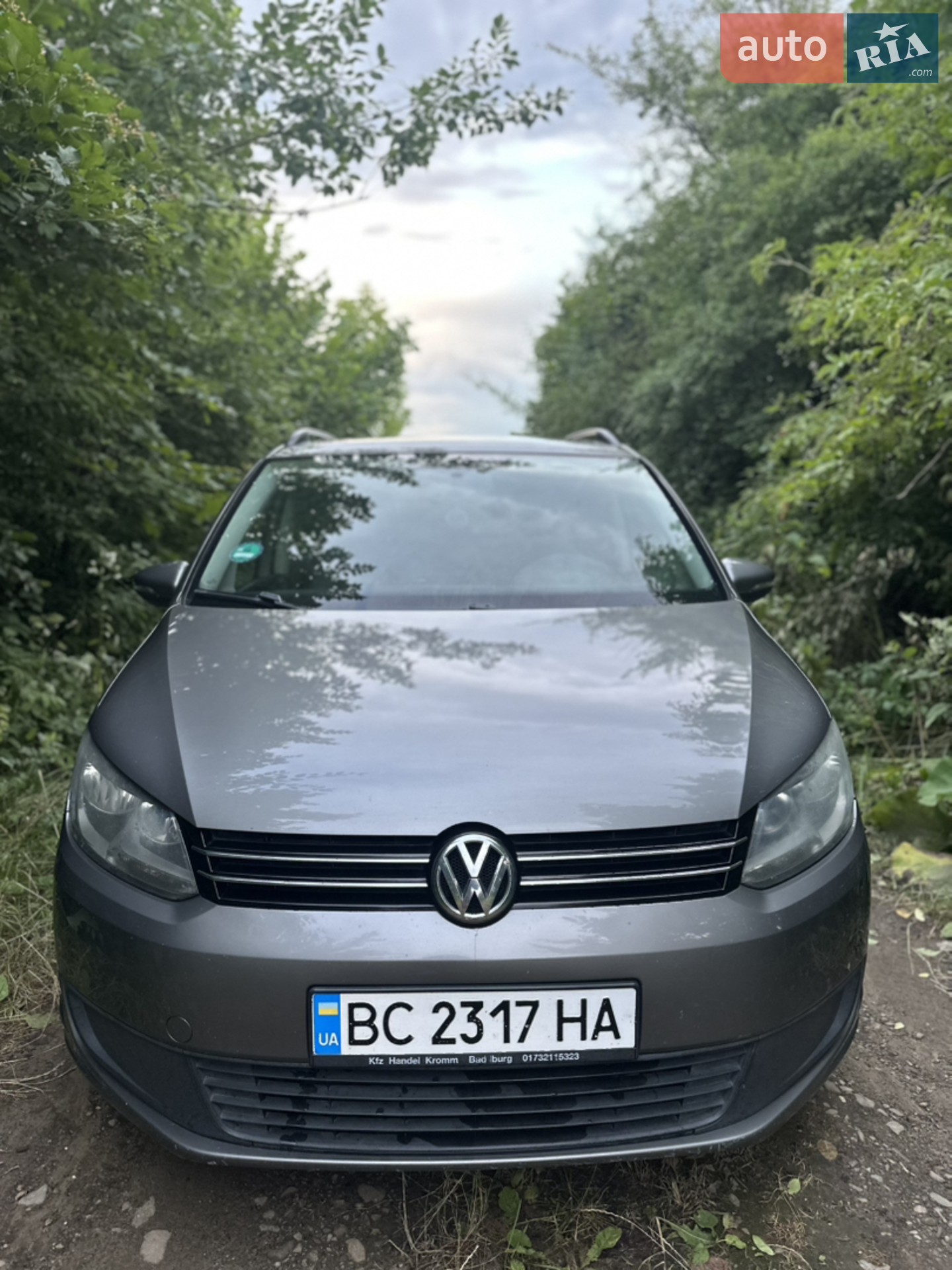 Volkswagen Touran, 2010