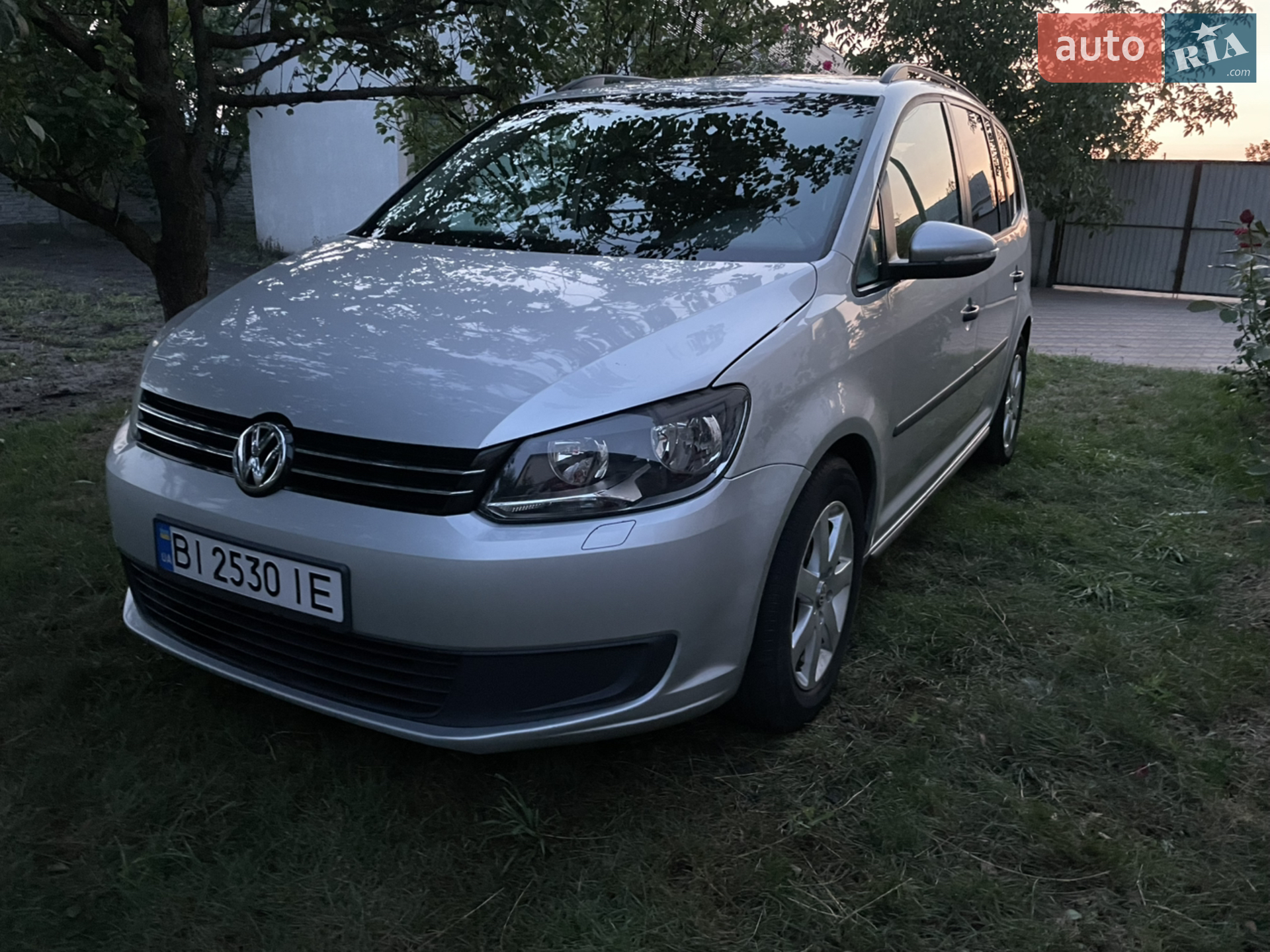 Volkswagen Touran, 2011
