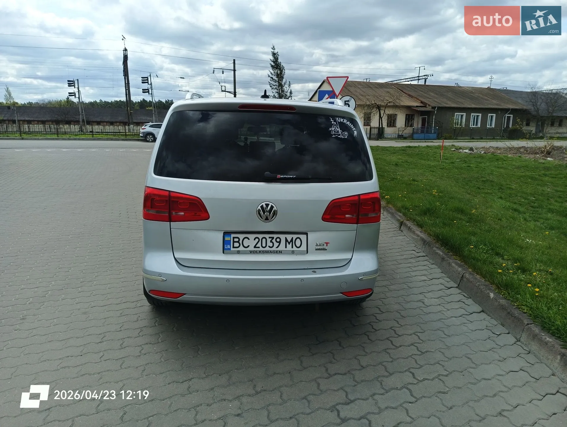 Volkswagen Touran, 2013