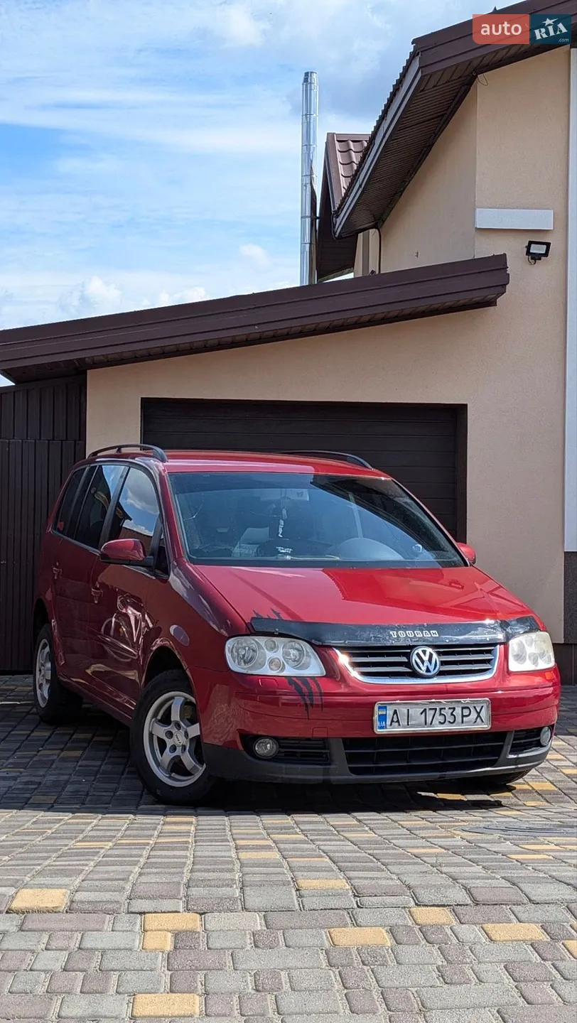 Volkswagen Touran, 2005
