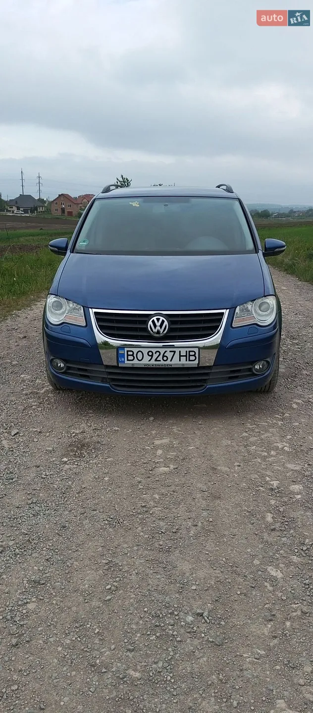 Volkswagen Touran, 2009