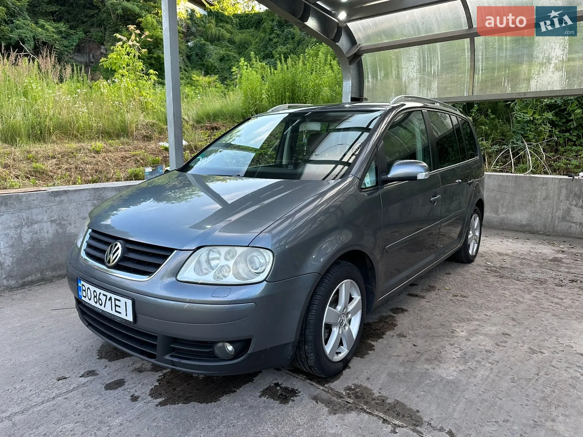 Volkswagen Touran, 2005