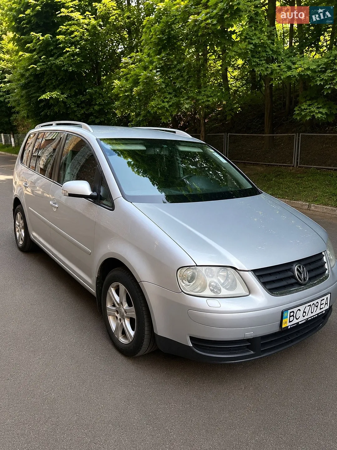 Volkswagen Touran, 2003