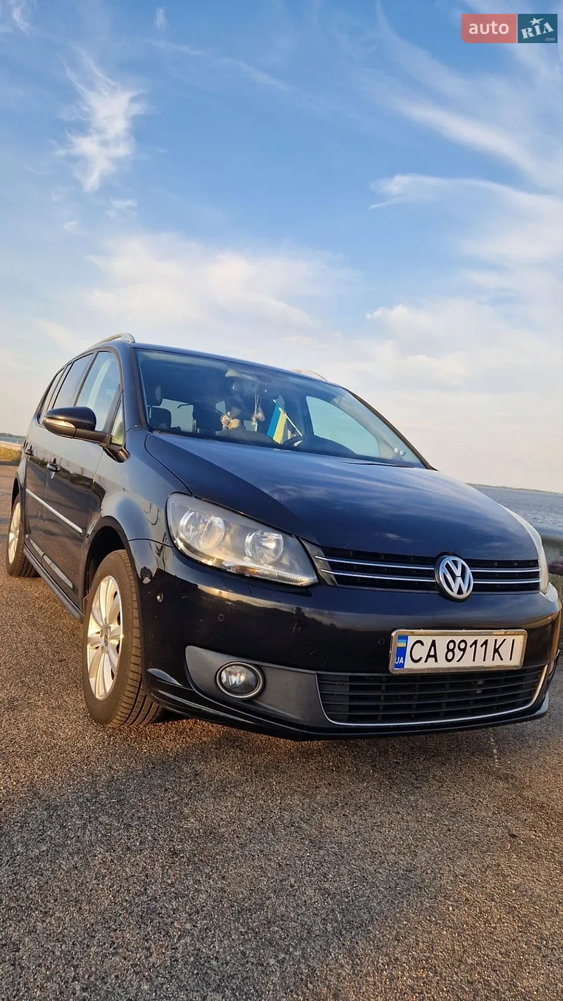 Volkswagen Touran, 2012