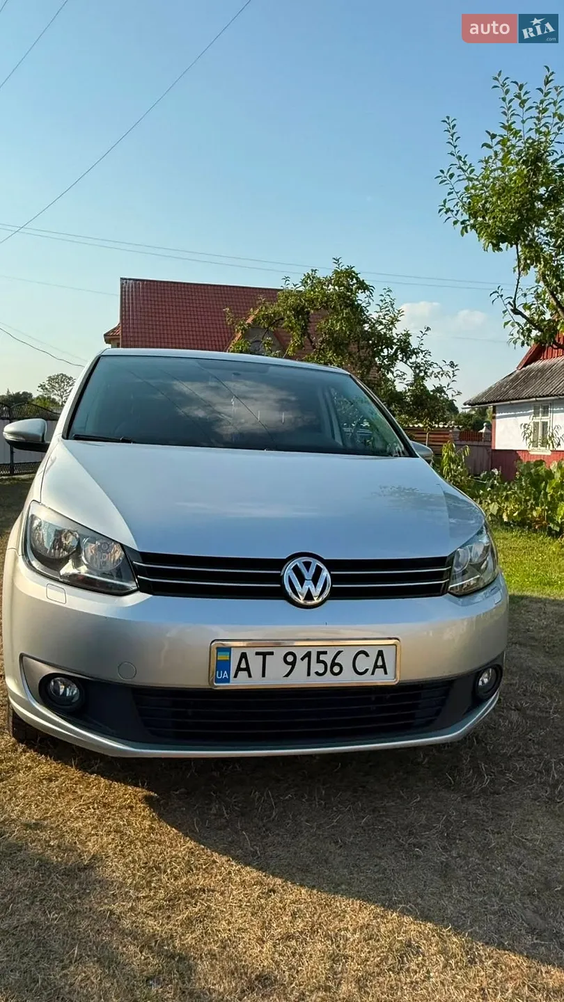 Volkswagen Touran, 2012