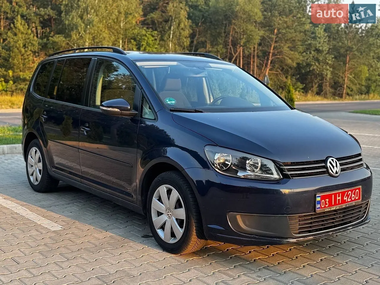 Volkswagen Touran, 2012