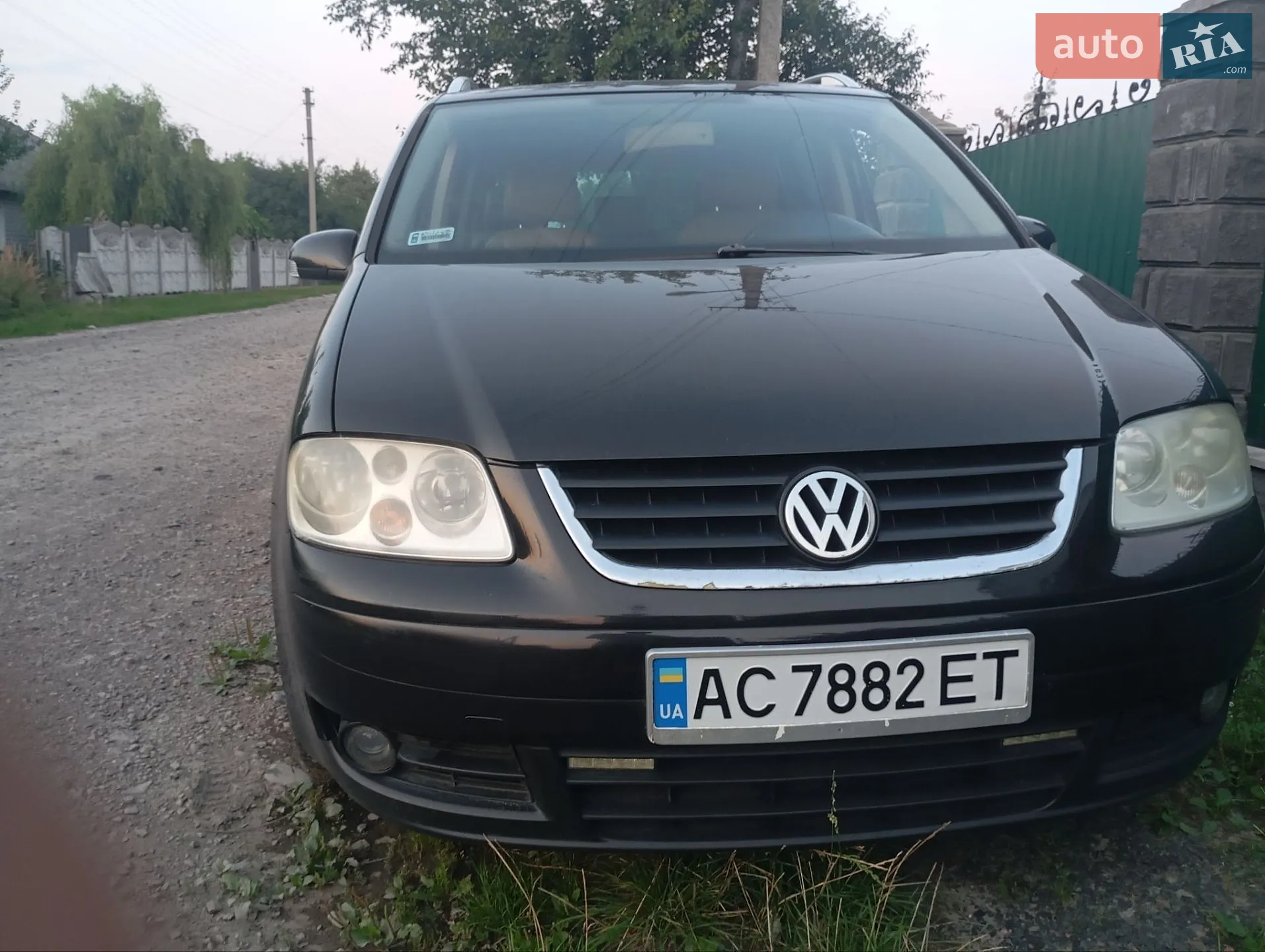 Volkswagen Touran, 2004