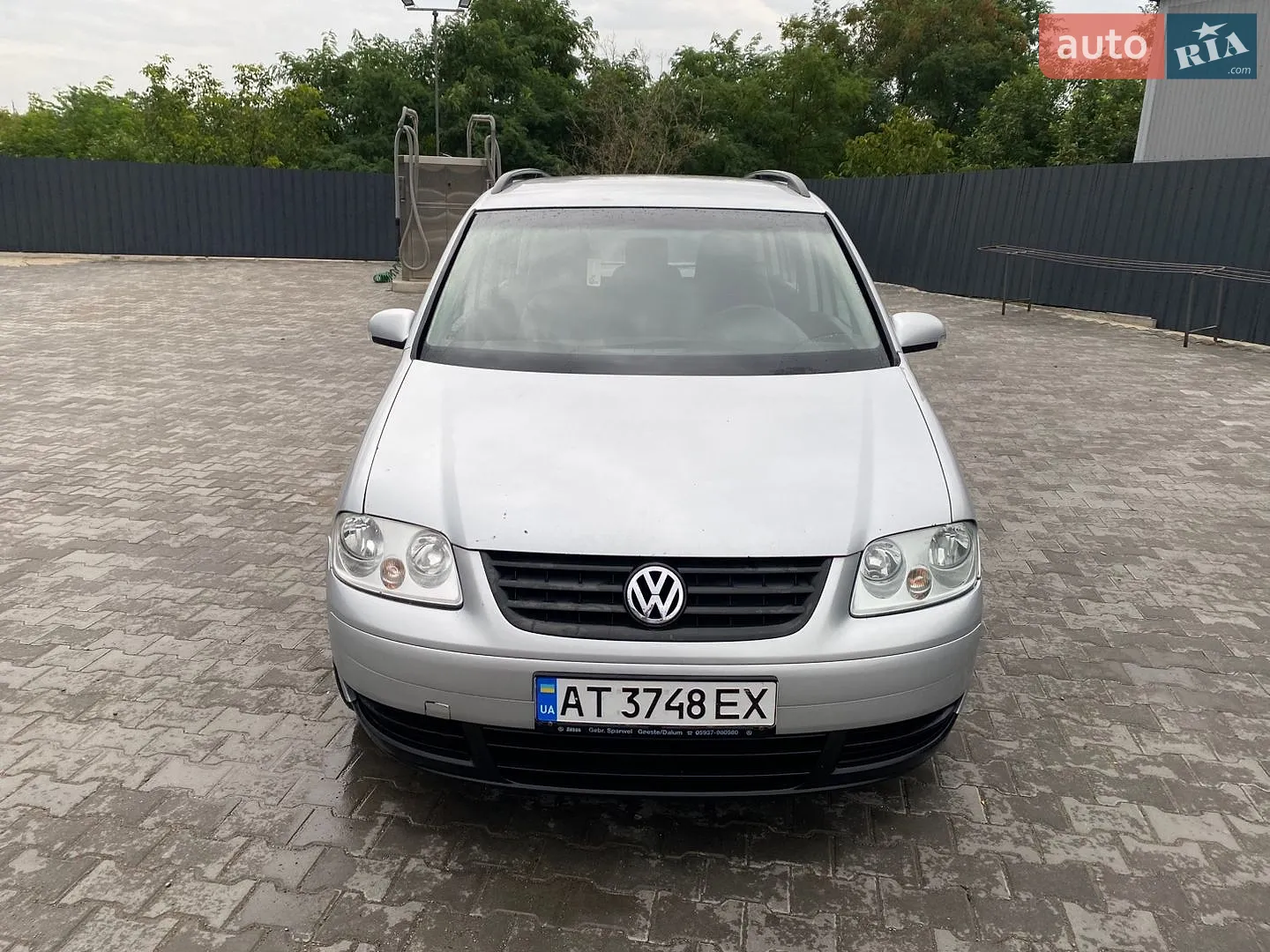 Volkswagen Touran, 2005